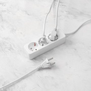 Удлинитель 3 гнезда, 1,5м, 3х0,75мм², с/з, белый PROconnect | Фото 1