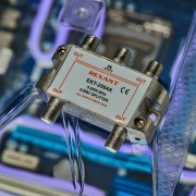 ДЕЛИТЕЛЬ ТВ х 4 под F разъём 5-2500 МГц СПУТНИК | Фото 10