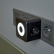Двойник электрический Куб 16А с/з, 2 разъема USB-A 2,4А, 1 разъем USB-C 3А, с ночной подсветкой, черный REXANT | Фото 3